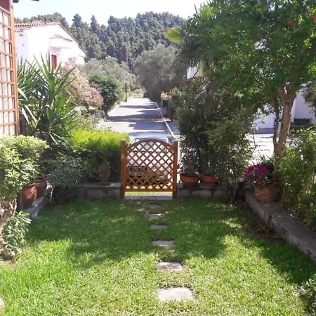 Casa Costa Near The Kassandria